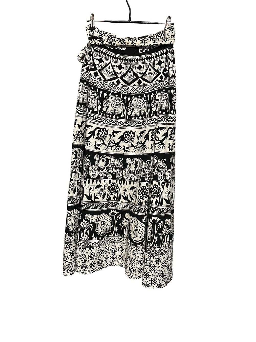 FUNKY PEOPLE Maxi Wrap Skirt Bohemian Black & Cream Size OS - Picture 3 of 10